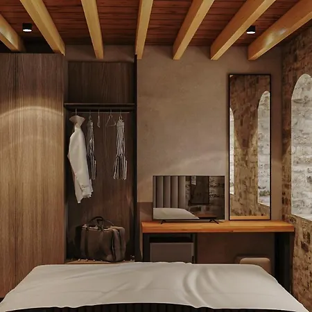 Furra Apartment Gjirokastër