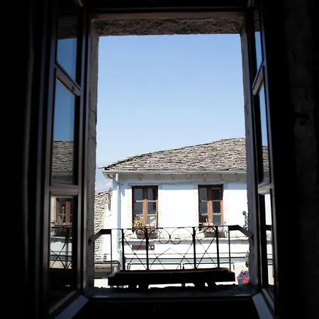 公寓 Furra Gjirokastër